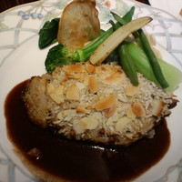 ポンヌフ - 130620豚肩ロース　香草パン粉焼き