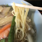 そば処 つたや - 特製タンメン　麺アップ