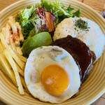 LUANA Hawaiian Cafe - アボカドロコモコ