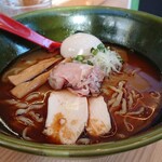 焼きあご塩らー麺 たかはし - 焼きあご 塩ラーメン + 煮卵