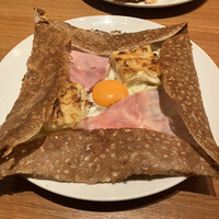 ルバーブ 大名古屋ビルヂング店 - 中に入っているポテトグラタンがおいしかった