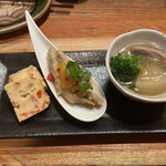 きんぼし - 志野コース（税込 3,410円）評価＝◎：3点盛り（オムレツ（？）、ワカサギのエスカベッシュ、大根と豚肉の煮物）