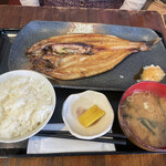 Himono Tei - 真ほっけの開き＋定食（税込 1,045円）評価＝○