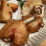 きんぼし 今池店 - 志野コース（税込 3,410円）評価＝◎：一品料理の3点盛り（唐揚げ）