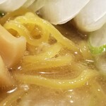 北海道らーめん ひむろ - 麺の表情など。