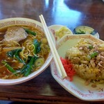 仁康 - ラーメン&半炒飯