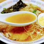 Raamen Kagetsu Arashi - 中華そば竹下食堂　中華そばのスープ