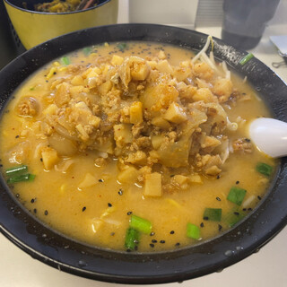 千成や - 料理写真:肉味噌ラーメン大盛り