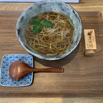 蕎麦に銘酒 蔵美庭 - かけ