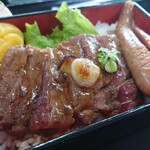 高見牛牧場直売所 安食の郷 - ステーキ重