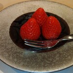 天㐂あらた - デザートは、イチゴですよ　甘ーい