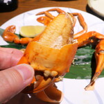 Sakanaryouri Semmon Toto Ichi - 太いツメには身が詰まっている。味が濃く、三杯酢（柑橘酢）をつけなくても十分美味しい