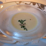 RESTAURANT GEORGES MARCEAU - 冷たいクリームスープ。
