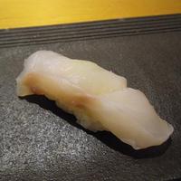 伊勢鮨 - 平目ほどほど