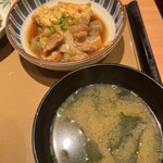 やよい軒 - 旨とろ肉豆腐と味噌汁