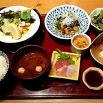 桔梗弥 - 料理写真:よくばり御膳ランチ