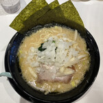 横浜家系ラーメン 岡本家 - 