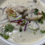 さいとう食堂 - 【トムカーガイフォー】お気に入りメニュー！ココナッツミルクのスープのフォー。