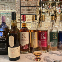 TOKYO Whisky Library - 