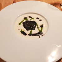Sognando - カリフラワーとイカ墨のスープ、美味しかった！！