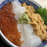 Fumi - ３色丼（いか・うに・いくら）