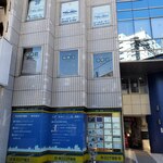 ロビン - ここです。