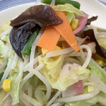 リンガーハット - 麺は少なめにして、お野菜をたっぷりが基本ですd(^o^)b 
