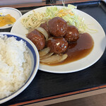 Hourai - 肉だんご定食