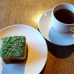 Rue Favart - キューブ・ピスタッシュ