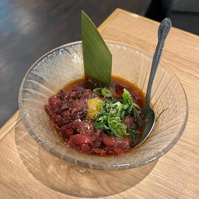閉店】溶岩鶏焼肉 焼け石に肉 魚住店 - 山陽魚住/鳥料理 | 食べログ