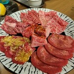 Jimbou Yakiniku Ryouriten - 