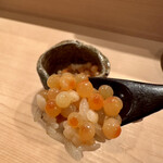 登喜和鮨 - 塩茹でイクラ