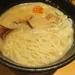 とんこつらぁ麺 嘉晴 - 