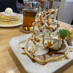 38 Kitchen - 生クリームもハニーメープルシロップも　たっぷり♪