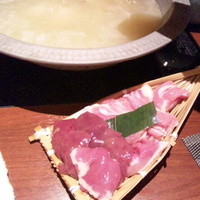 博多華味鳥 銀座4丁目店 - モツ系鮮やか