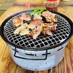 小坂食堂 - 親どり(めす)･ホルモン(ミノ込み)