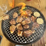 小坂食堂 - 親どり(めす)･ホルモン(ミノ込み)