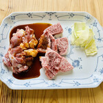 小坂食堂 - 親どり(めす)･牛ロース(松阪牛)