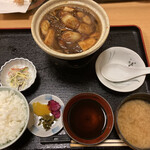 196181492 - 絶品の牡蠣味噌鍋の定食900円(((o(*ﾟ▽ﾟ*)o)))♡
