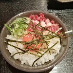 百萬馬力 - 桜玉子かけご飯。