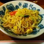 菊乃家本店 - お通しは、スパゲッティサラダ