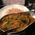 カルダモン． - 牛肉とホウレン草のベジタブルカレー