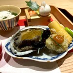 懐石 山よし - 鮑のやわらか煮・筍・黒豆・天豆の蜜煮・蕗の薹の田楽