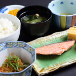 丘珠キッチン - 和定食　朝7:00-10:00
