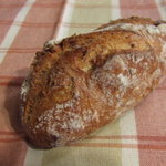 パーラー江古田 - くるみのパン