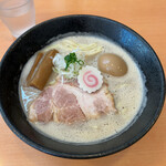 吉風  - 鶏豚骨ラーメン+麺大盛+味玉トッピング