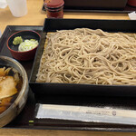 花彩 菖蒲店 - 肉そば大盛り