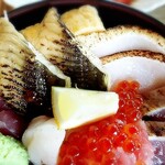 196207465 - 地魚海鮮丼