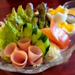 ジュン - 野菜サラダ大