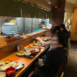 田吾作 - カウンター満席